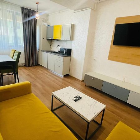 Myamar Apartment Mamaia Eksteriør bilde