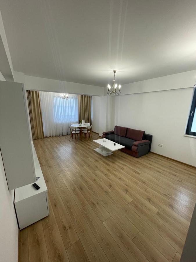 Myamar Apartment Mamaia Eksteriør bilde