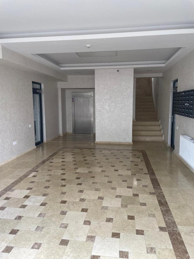 Myamar Apartment Mamaia Eksteriør bilde