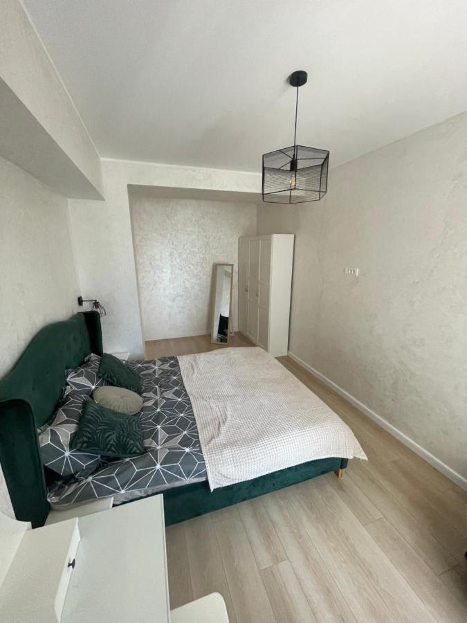 Myamar Apartment Mamaia Eksteriør bilde