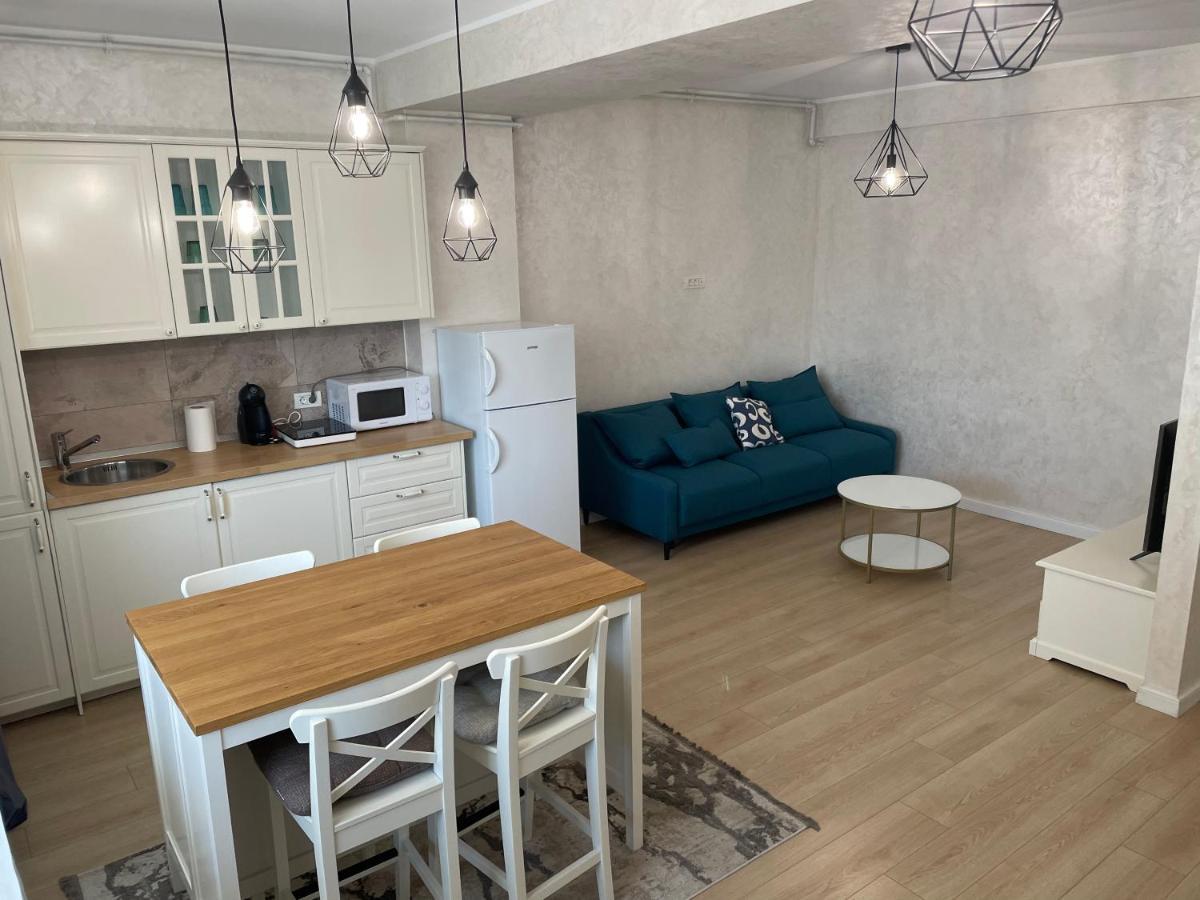Myamar Apartment Mamaia Eksteriør bilde